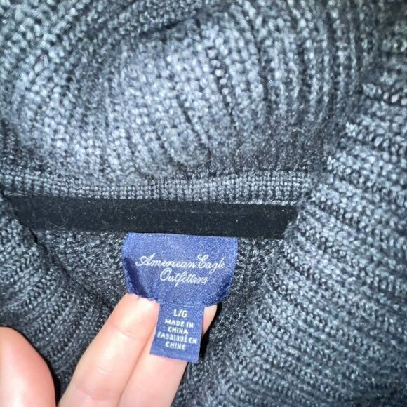 American Eagle Outfitter Women's Black Knit Cowl Neck Long Sleeve Sweater Large - Picture 4 of 5